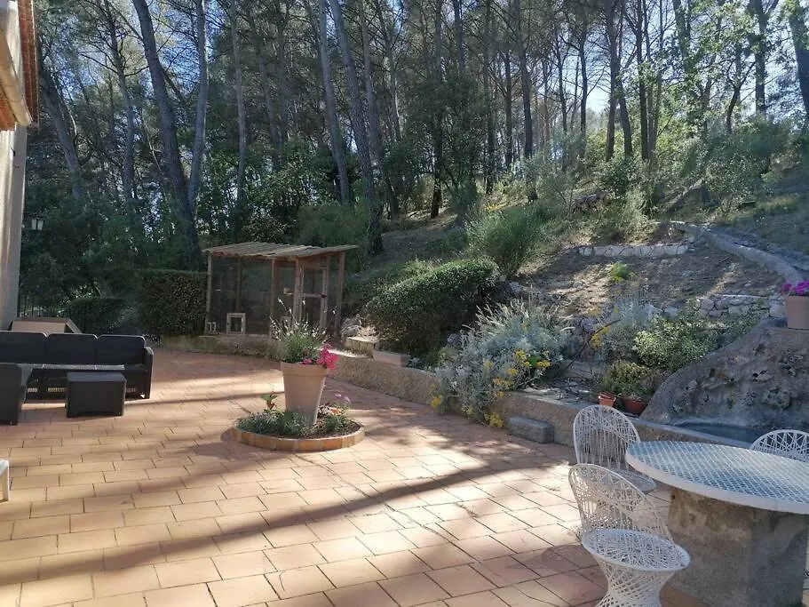 Holiday home Magnifique Villa Avec Piscine La Bouilladisse